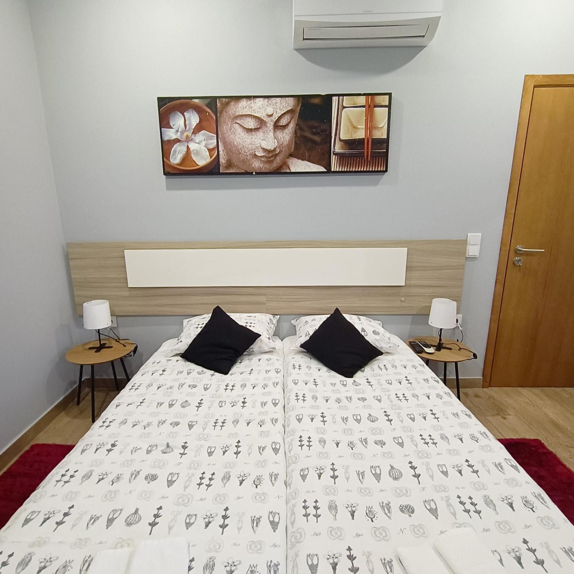 Good Vibes - Lagos Guesthouse Экстерьер фото
